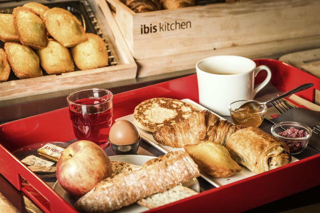 Ibis Saint-Omer Centre Экстерьер фото