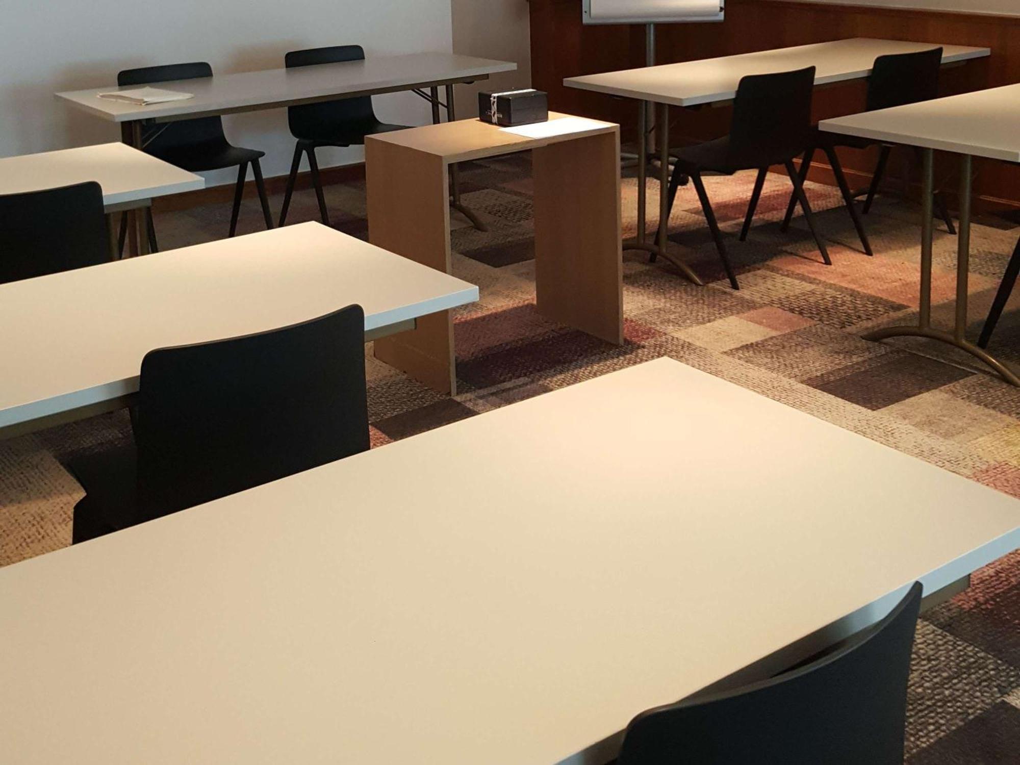 Ibis Saint-Omer Centre Экстерьер фото