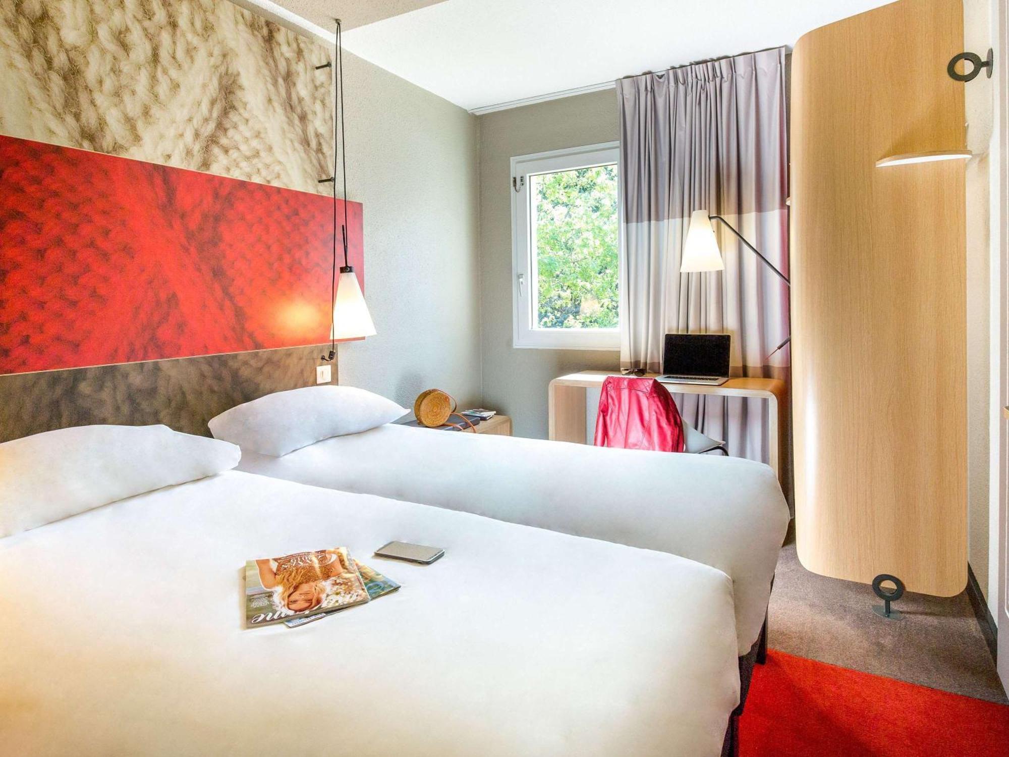 Ibis Saint-Omer Centre Экстерьер фото