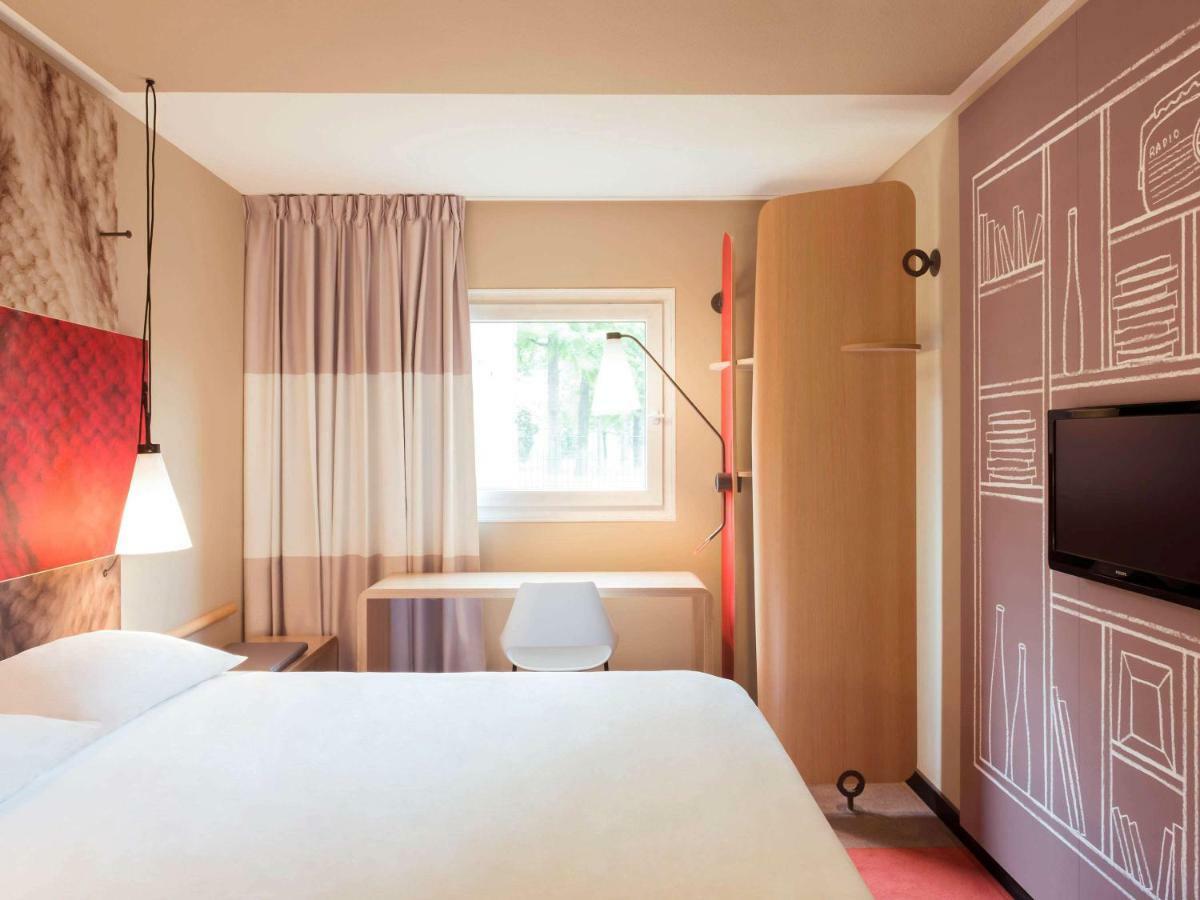 Ibis Saint-Omer Centre Экстерьер фото
